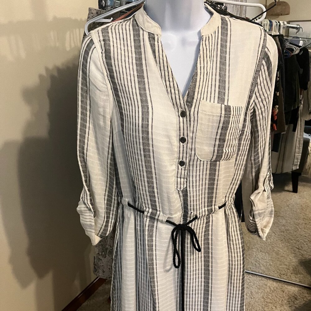 CATO BLACK AND CREAM COTTON SHIRT STYLE BUTTON UP DRESS BELTED SIZE SMALL S